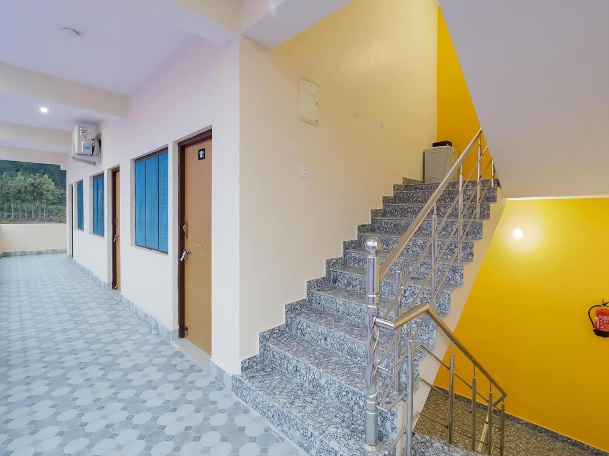 Oyo 84661 Lakshmi Home Stay Jhājra Kültér fotó
