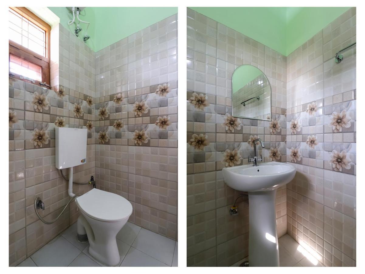 Oyo 84661 Lakshmi Home Stay Jhājra Kültér fotó